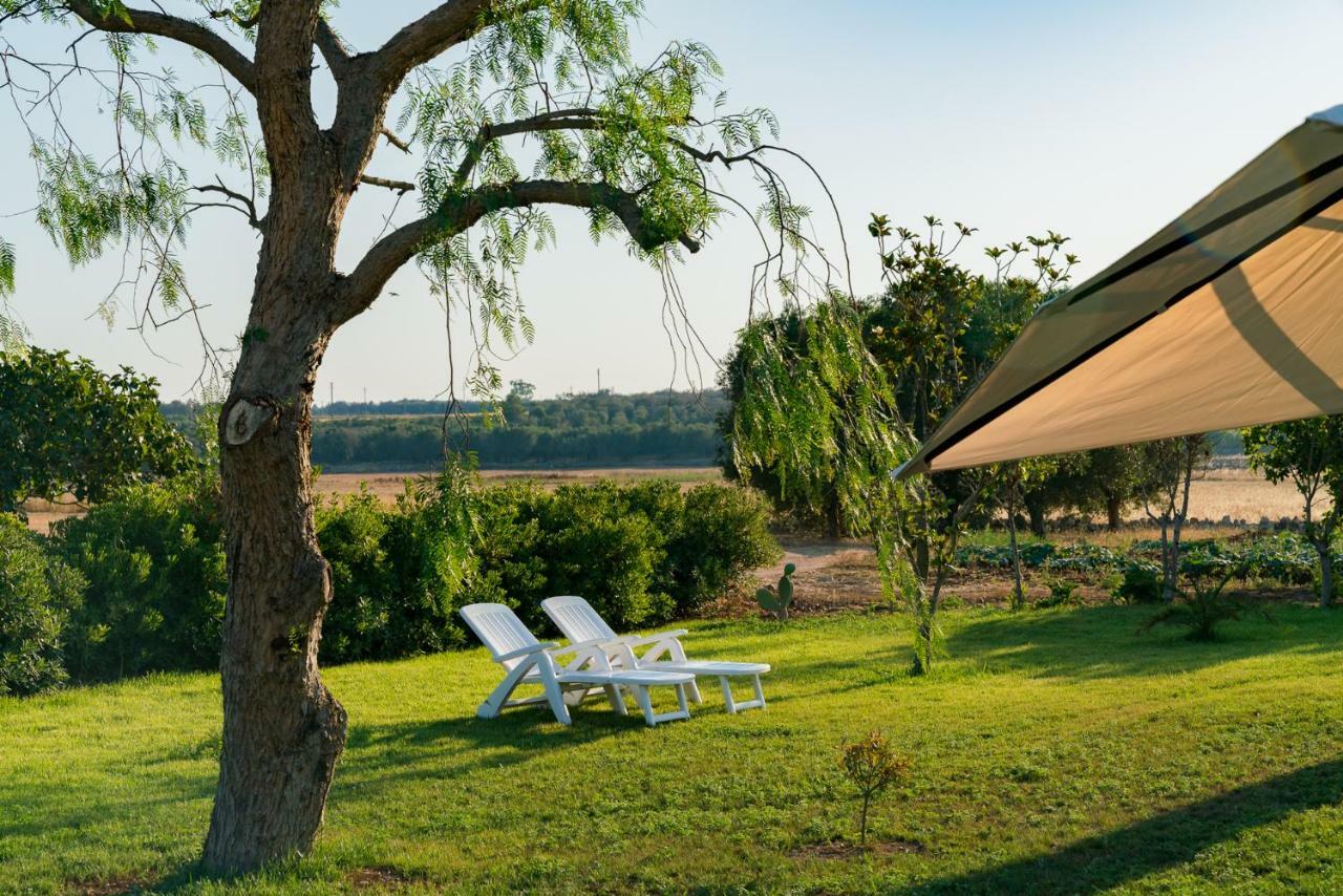 Villa Casale Cerfignano Bagian luar foto