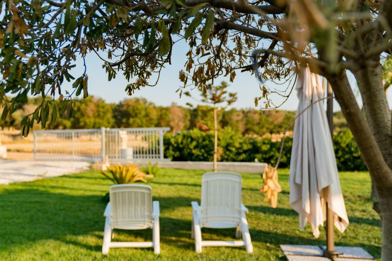 Villa Casale Cerfignano Bagian luar foto