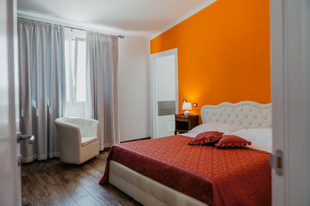 Villa Casale Cerfignano Bagian luar foto
