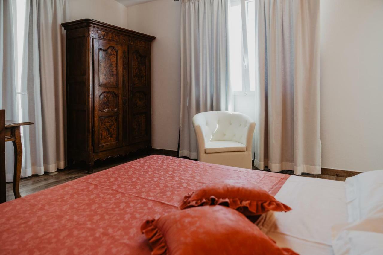 Villa Casale Cerfignano Bagian luar foto