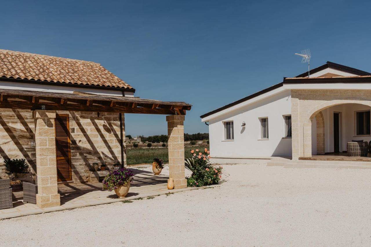 Villa Casale Cerfignano Bagian luar foto